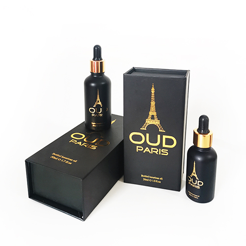 Custom black paperboard elegant foil logo gift box 9x6x2	
